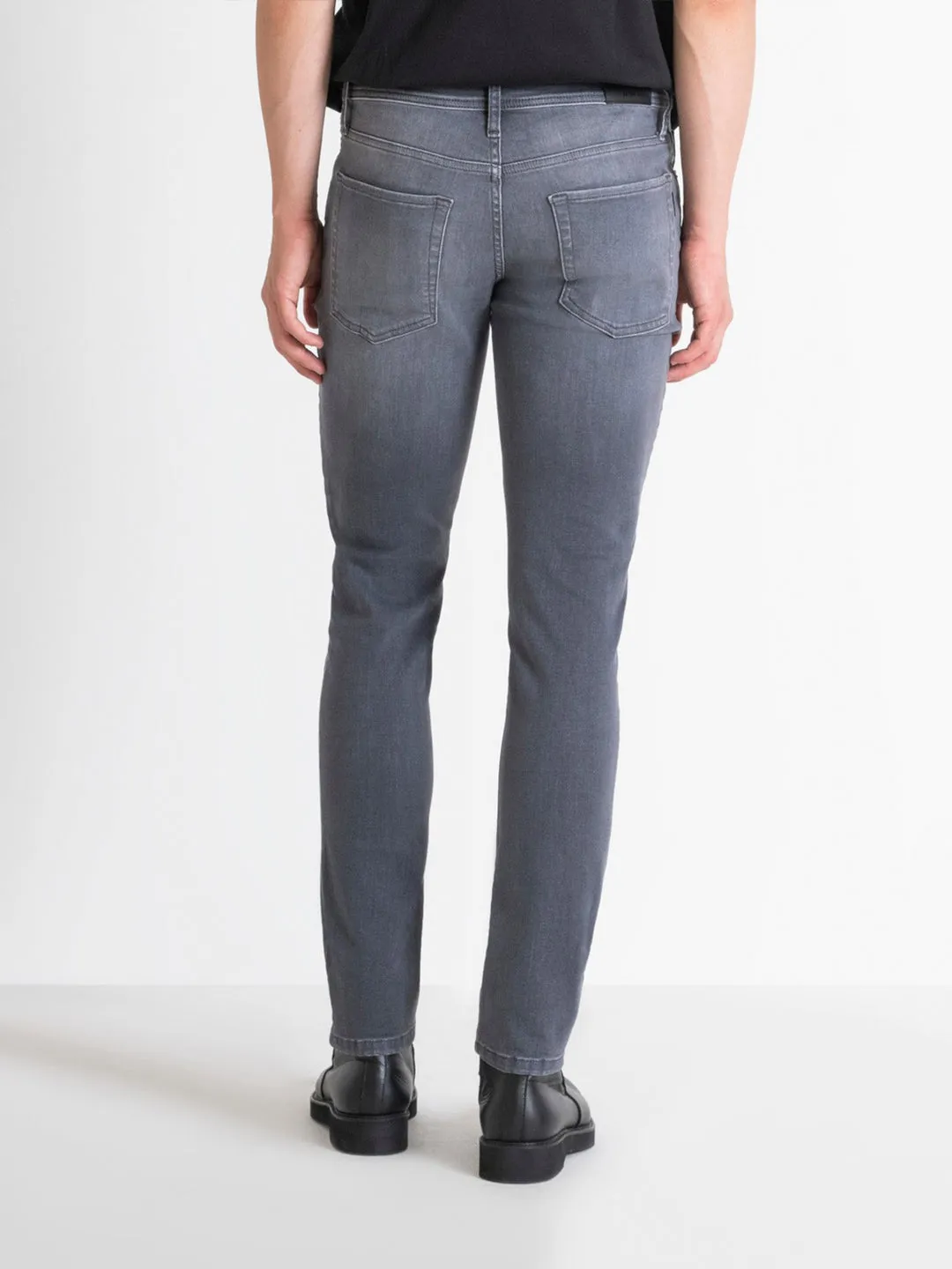 Antony Morato Men Grey Washed Tapered Fit Mid-Rise Jeans