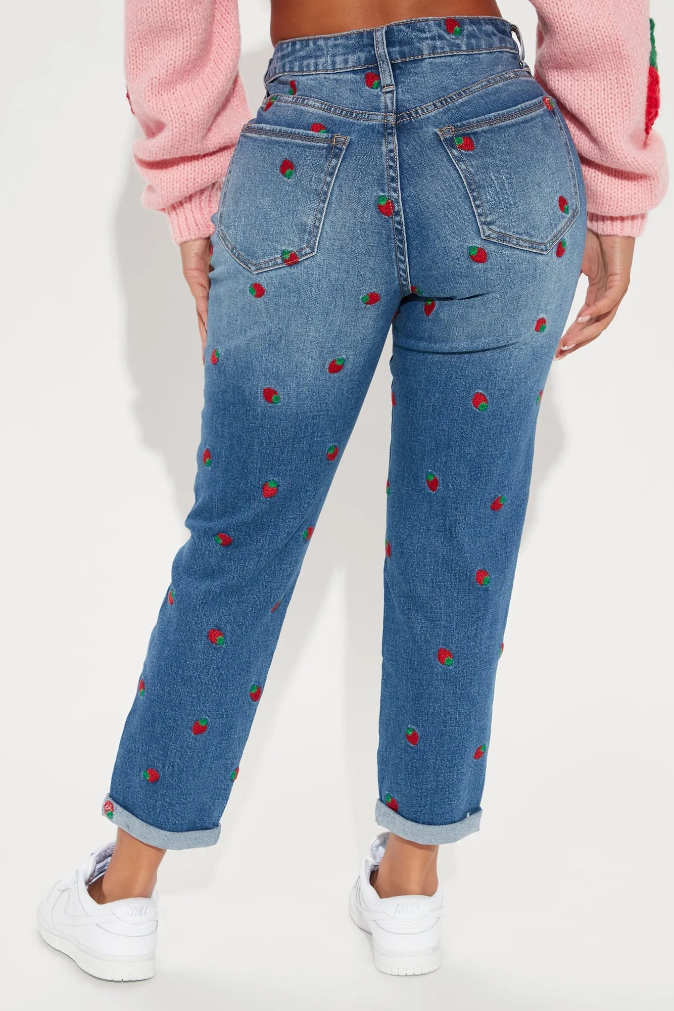 Berry Fine Stretch Mom Jeans - Medium Blue Wash