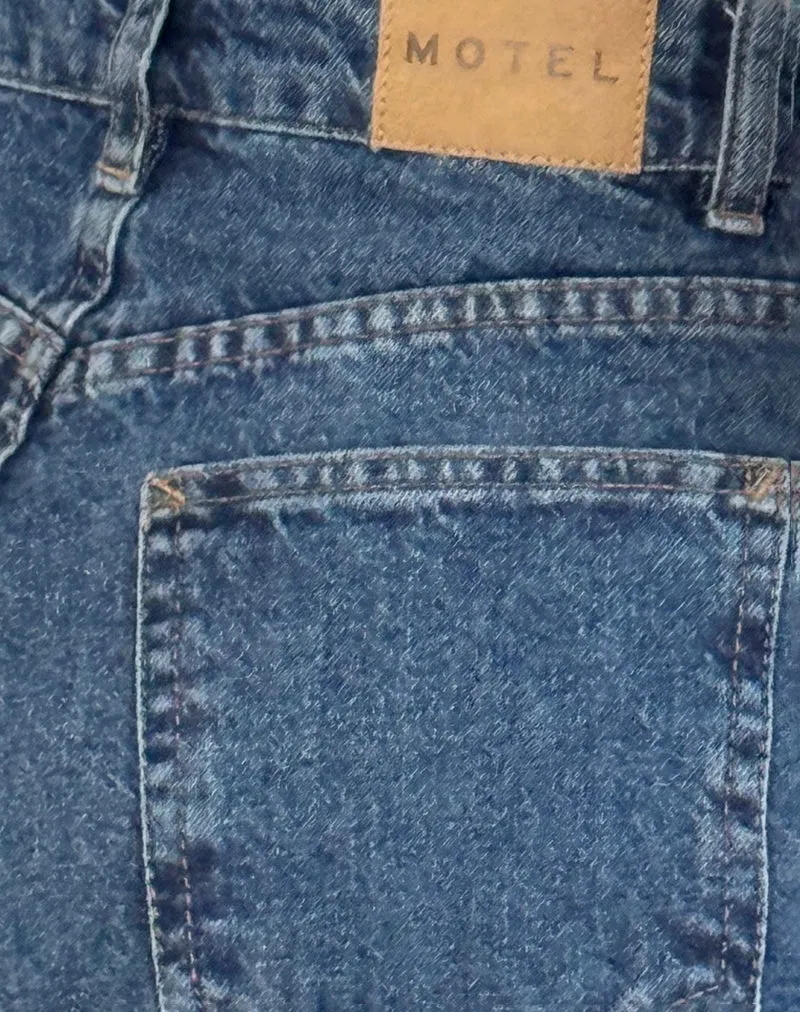 Roomy Extra Wide Jeans in Mid Blue Used