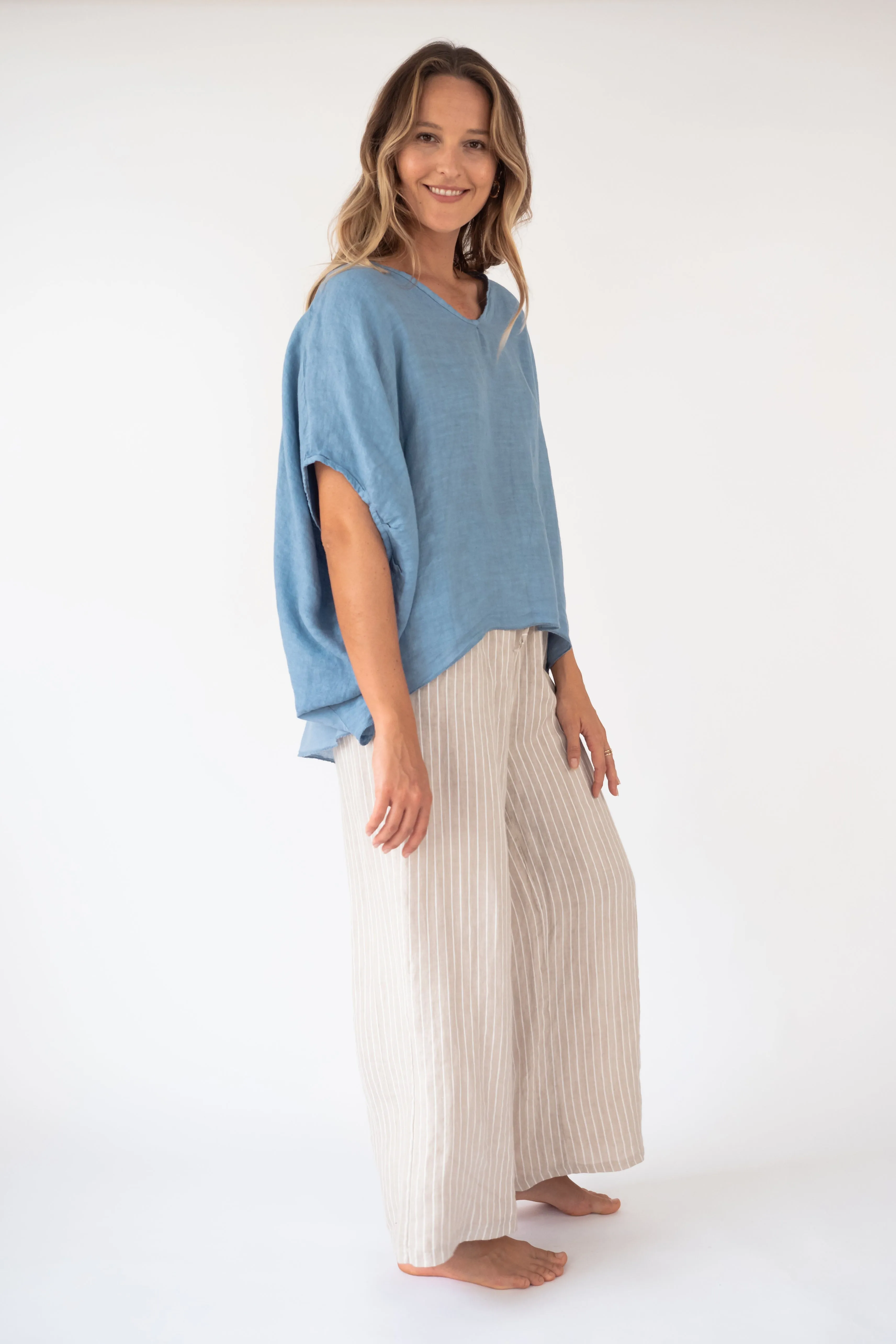 the KANU short sleeves Linen Top