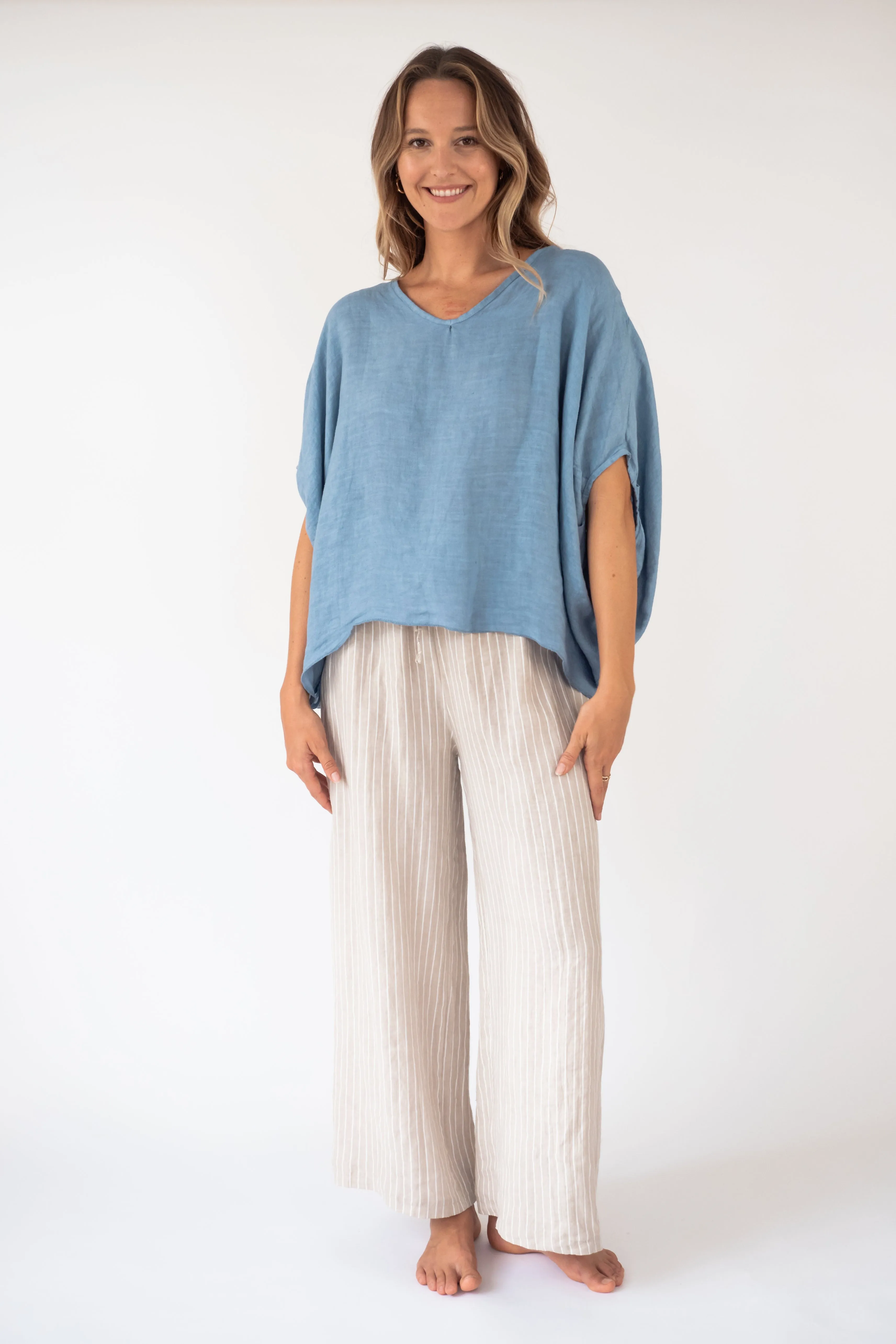 the KANU short sleeves Linen Top