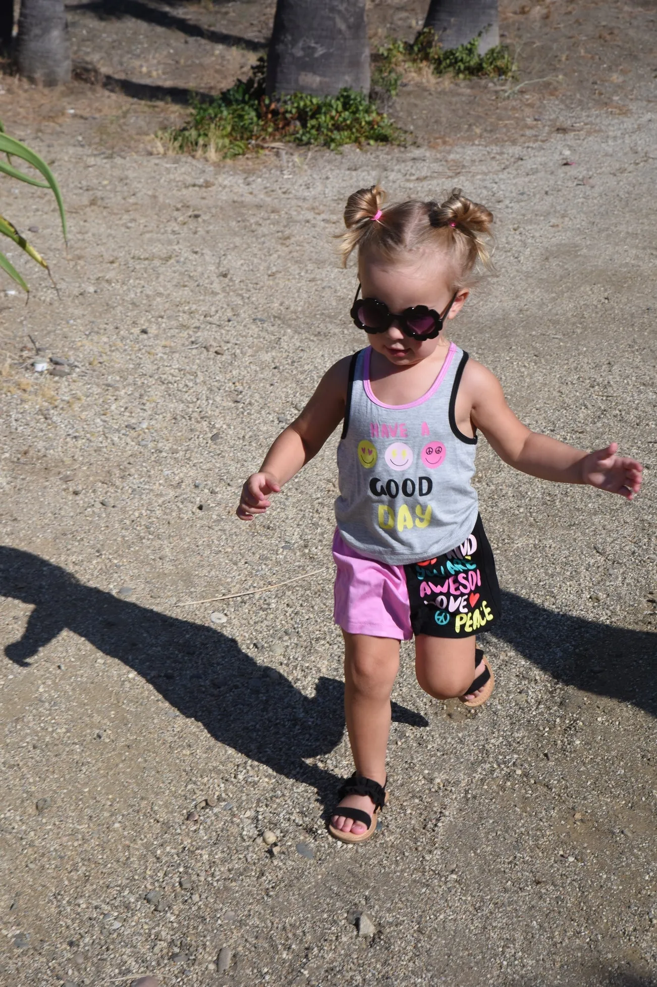 Toddler l Little Girl’s “HAVE A GOOD DAY” Happy Graphic Top