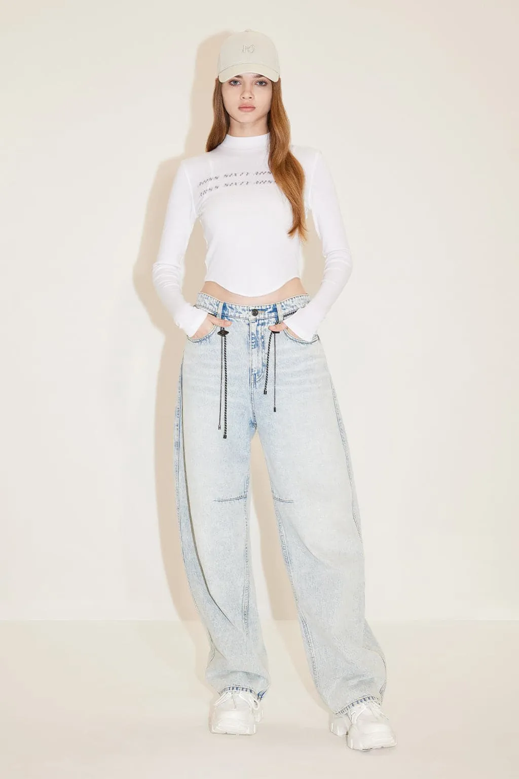 Vintage Light Blue Wash Loose Fit Jeans With Waist Chain