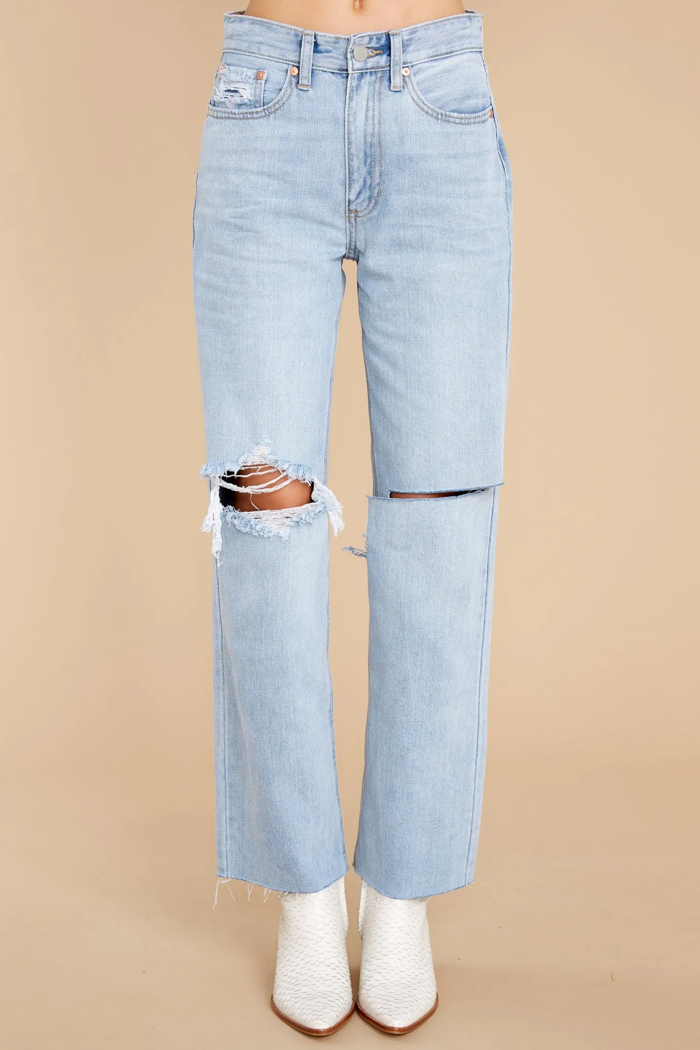 What A Rush Light Wash Distressed Straight Jeans