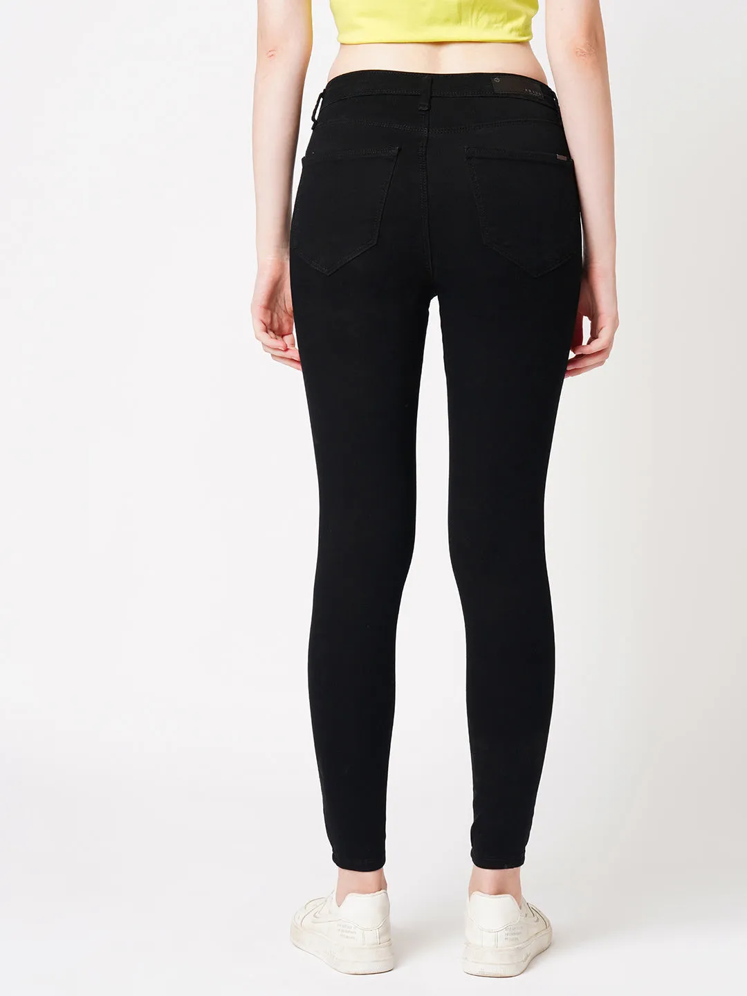 Women High-Rise Skinny Jeans